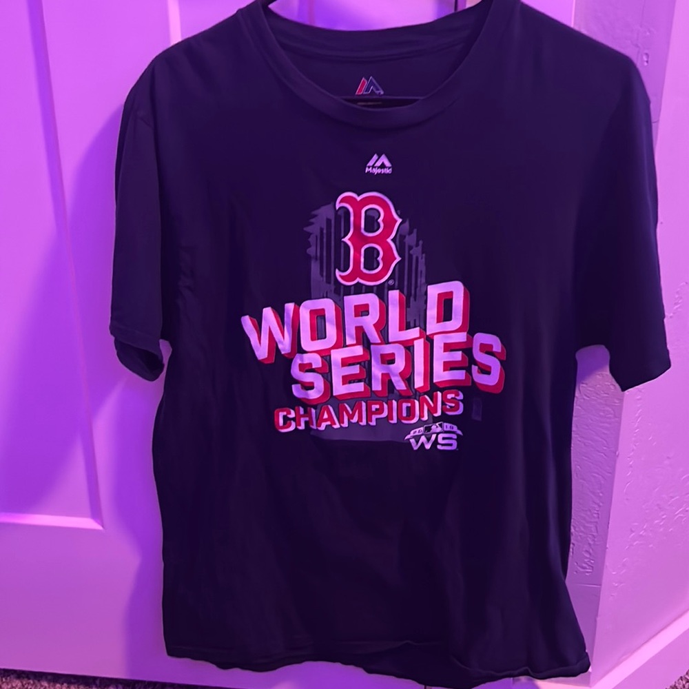 Boston red Sox’s tee